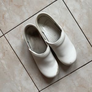 White Dansko leather clog size 39